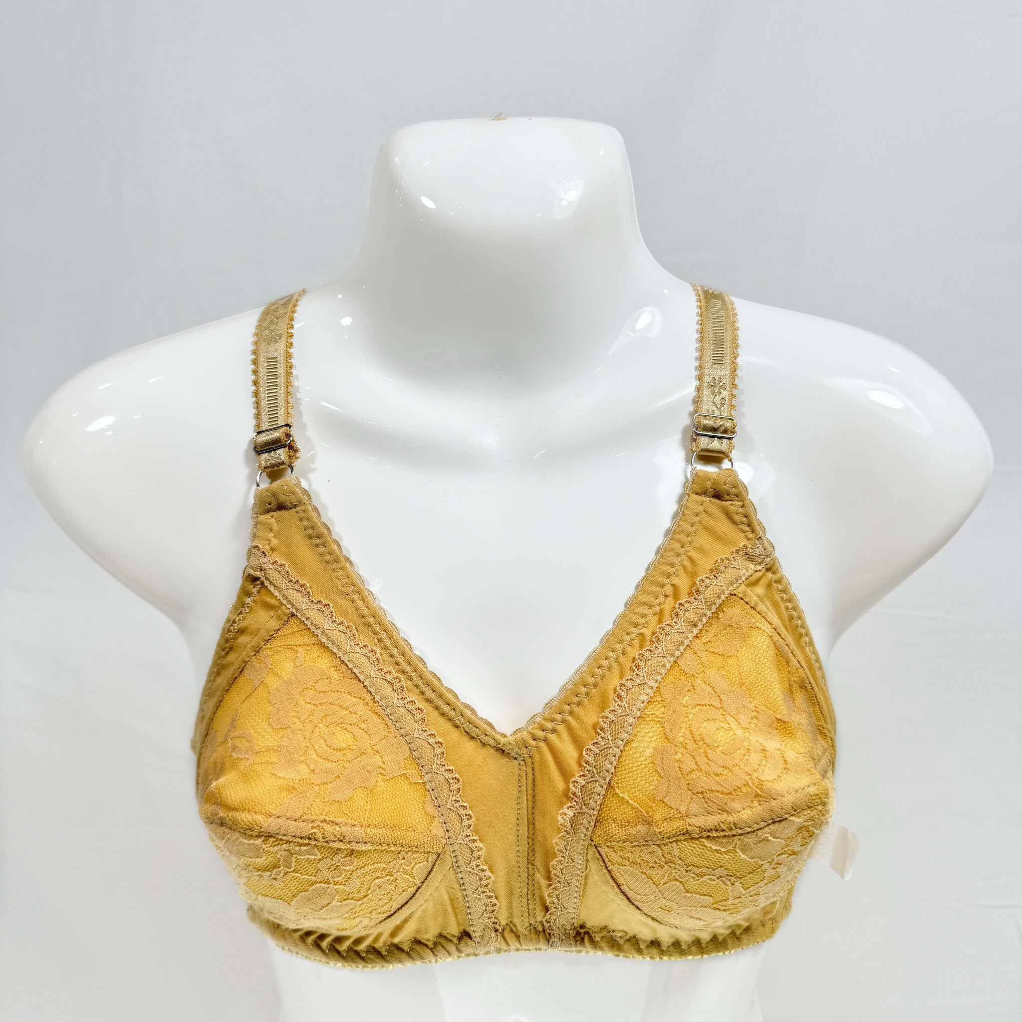 Blendivo Summer Bra with Mesh Embroidery Intricate Lace Trim